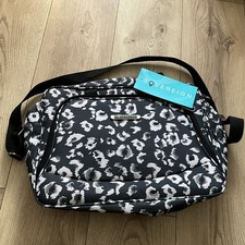 Sovereign grey leopard print